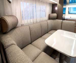 Wohnwagen Adria Alpina - Multifunktionale Lounge Adria Alpina - Multifunktionale Lounge
